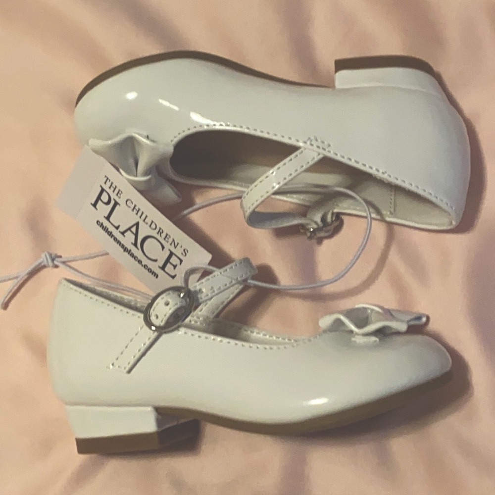 Brand New Toddler Size 6 White Dress Shoes